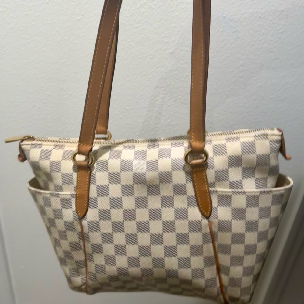 Louis Vuitton White and Tan Checkered Tote